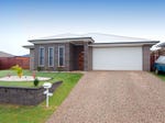 11 Opal Street, Glenvale, Qld 4350