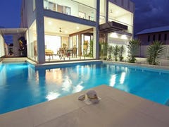 Pelican Waters