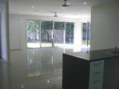 Pelican Waters