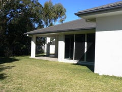 Pelican Waters