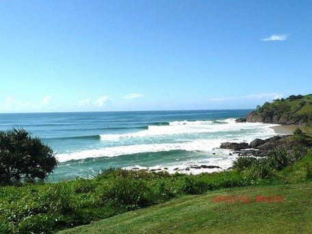 Cabarita Beach Surfing