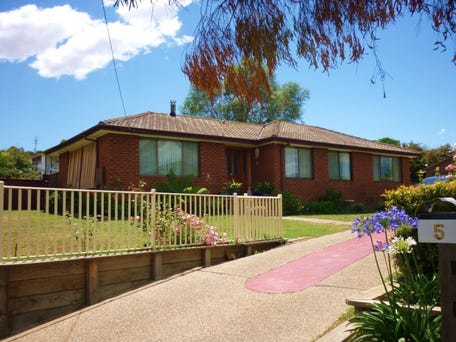 5 Plunkett Street, Bombala, NSW 2632