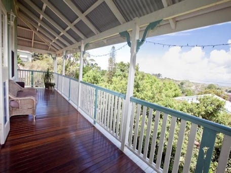 12 Lunn Street, Sandgate, Qld 4017