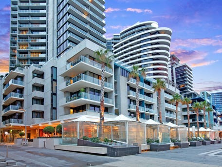 1803/20 Rakaia Way, Docklands, Vic 3008