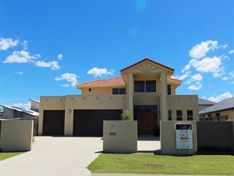 12 St Pauls Avenue, Pelican Waters, Qld 4551