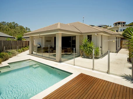 18 ELKINS ST, Pacific Pines, Qld 4211