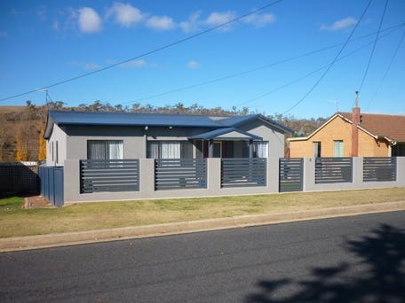 6 Neuss Avenue, Cooma, NSW 2630