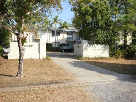 2/97 Mann Street, Westcourt, Qld 4870