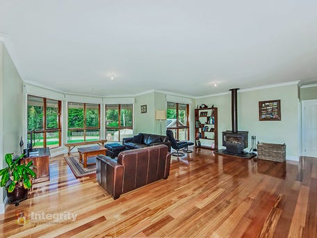 13 Keith Street, Kinglake, Vic 3763