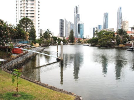 5 Mallana Street, Surfers Paradise, Qld 4217