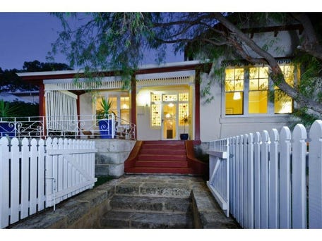40 May Street, East Fremantle, WA 6158