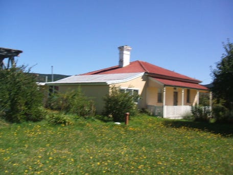 Commins Street, Craigie, NSW 2632