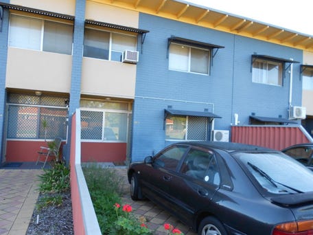 40B SOUTHGATE RD, Langford, WA 6147
