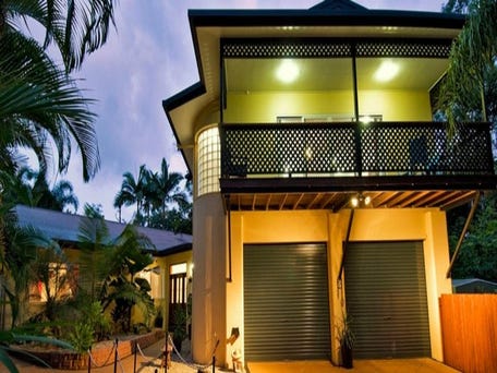 2 Compton Court, Bentley Park, Qld 4869
