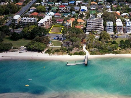 65 Esplanade, Golden Beach, Qld 4551