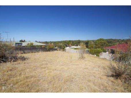 16 Pilgrim Way, Hamilton Hill, WA 6163
