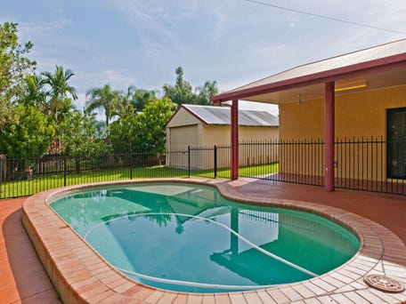 2 Sugar Glider Close, Kamerunga, Qld 4870