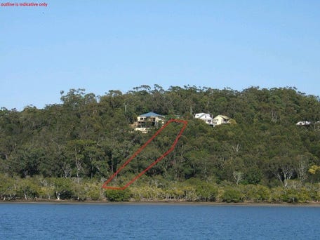 40 Leichhardt Terrace, Russell Island, Qld 4184