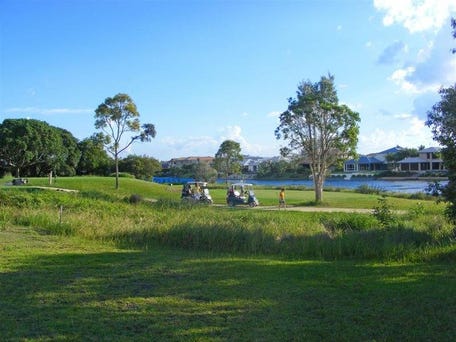 18 Scartree Street, Pelican Waters, Qld 4551