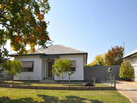 1066 Alemein Avenue, North Albury, NSW 2640