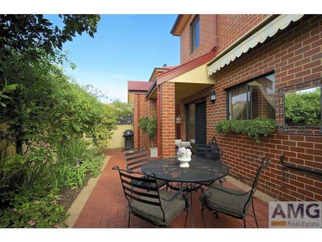 1/4 Wilkinson Street, Fremantle, WA 6160