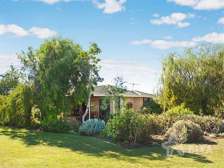 43 Hadfield Avenue, West Busselton, WA 6280
