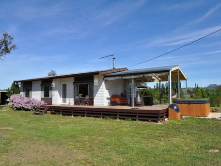 72 Newtons Road, Mullengandra, NSW 2644