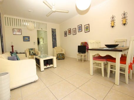 1/13 Hibiscus Lane, Holloways Beach, Qld 4878