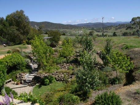 42 Bunyavale Road, Cooma, NSW 2630