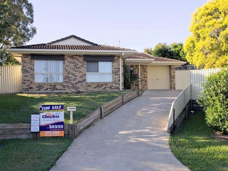 3 Leigh Place, Edens Landing, Qld 4207