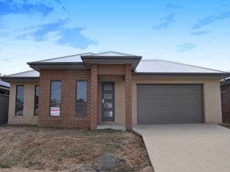 29 Cambridge, Thurgoona, NSW 2640