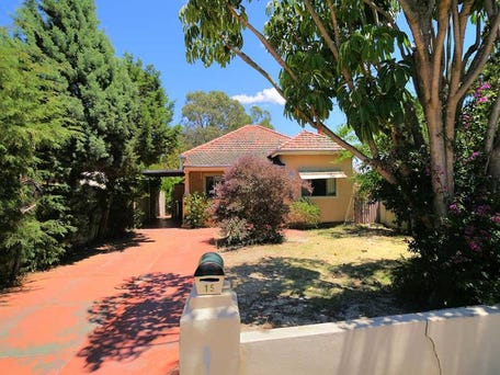 15 Alday, St James, WA 6102