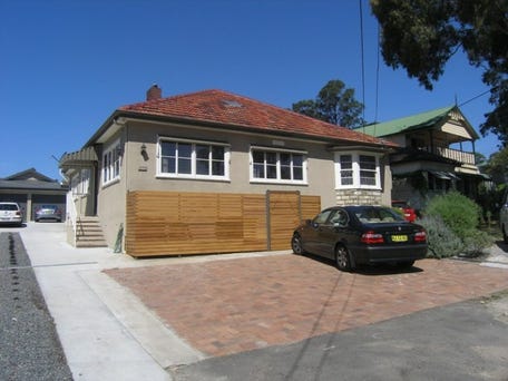 Henry Lawson drive east hills Henry Lawson drive east hills