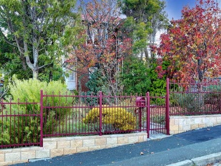 16 Rupert Avenue, Mount Stuart, Tas 7000
