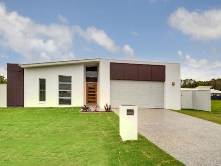 8 Carnell Street, Pelican Waters, Qld 4551