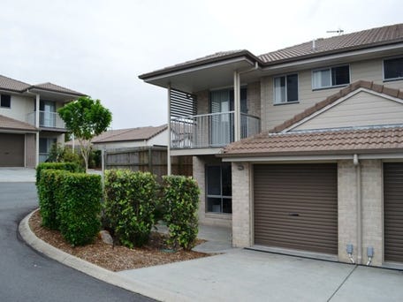 30 Carmarthen Circ, Pacific Pines, Qld 4211