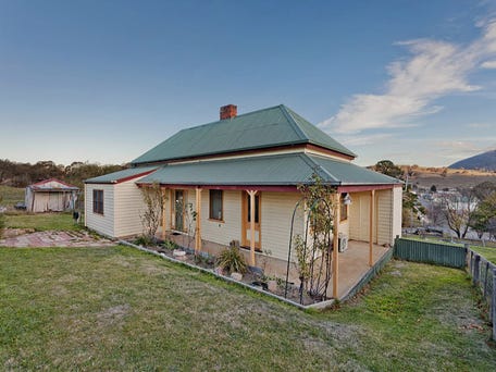 Tenby Cottage/111 Day Avenue, Omeo, Vic 3898
