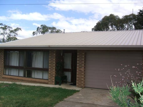 37 Orana Avenue, Cooma, NSW 2630