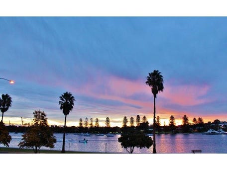 East Fremantle, WA 6158