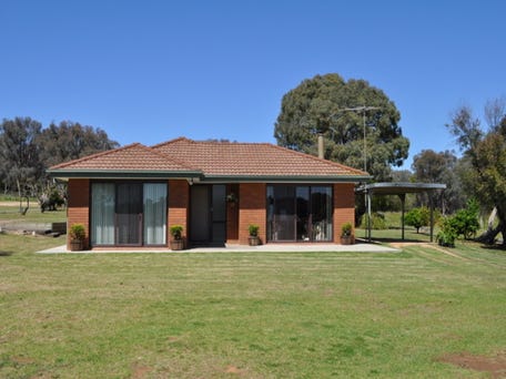 78 Margaret Street, Gerogery, NSW 2642