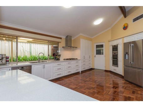 3 Strathcona Rise, Bibra Lake, WA 6163