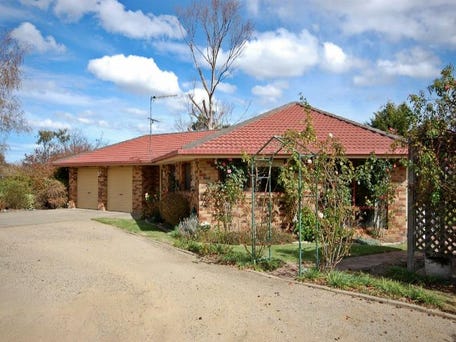 100 Fittler Close, Armidale, NSW 2350