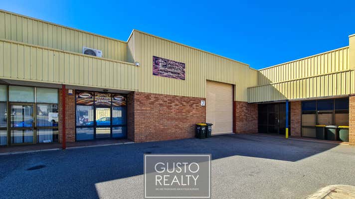 Leased Showroom Large Format Retail At Port Kembla Drive Bibra