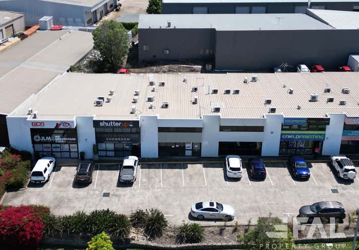 Leased Industrial Warehouse Property At Unit 8 32 Spine Street