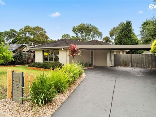 76 Clarendon Drive, Somerville - Image 1