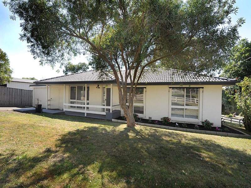 2 Rochester Road, Somerville - Image 1