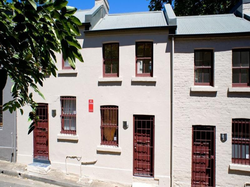 9 Langley Street