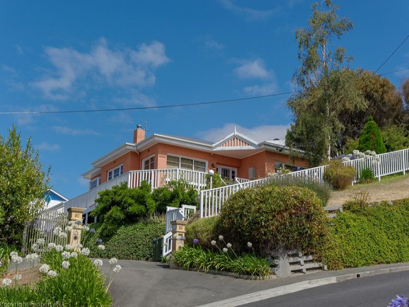 92 Arthur Street, West Hobart, Tas 7000 Character, Comfort, Panoramic Views Fall Real Estate