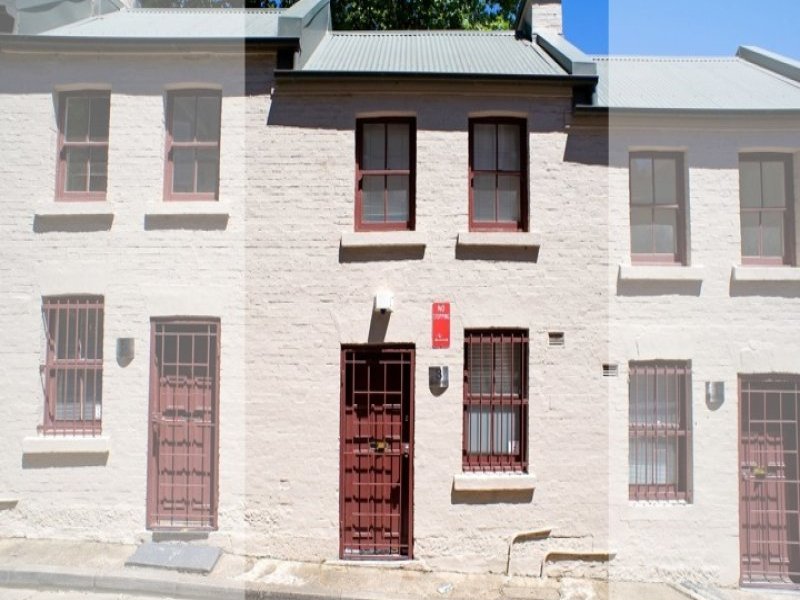 5 Langley Street