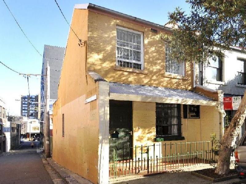 13 Denham Street